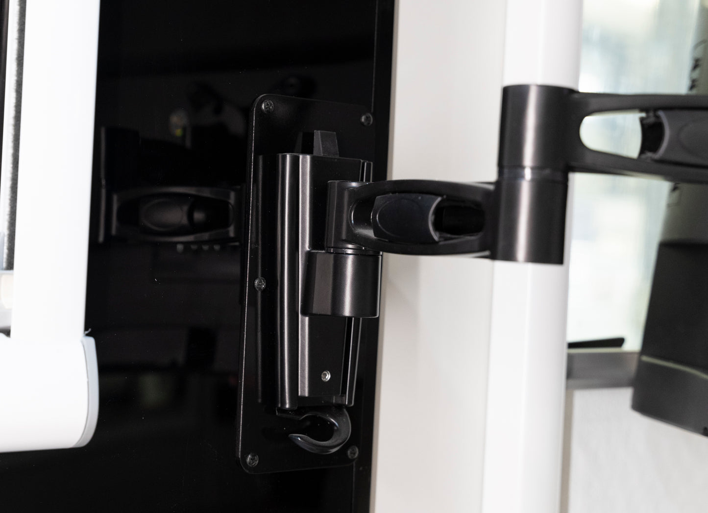 TV Wall mount / Holder