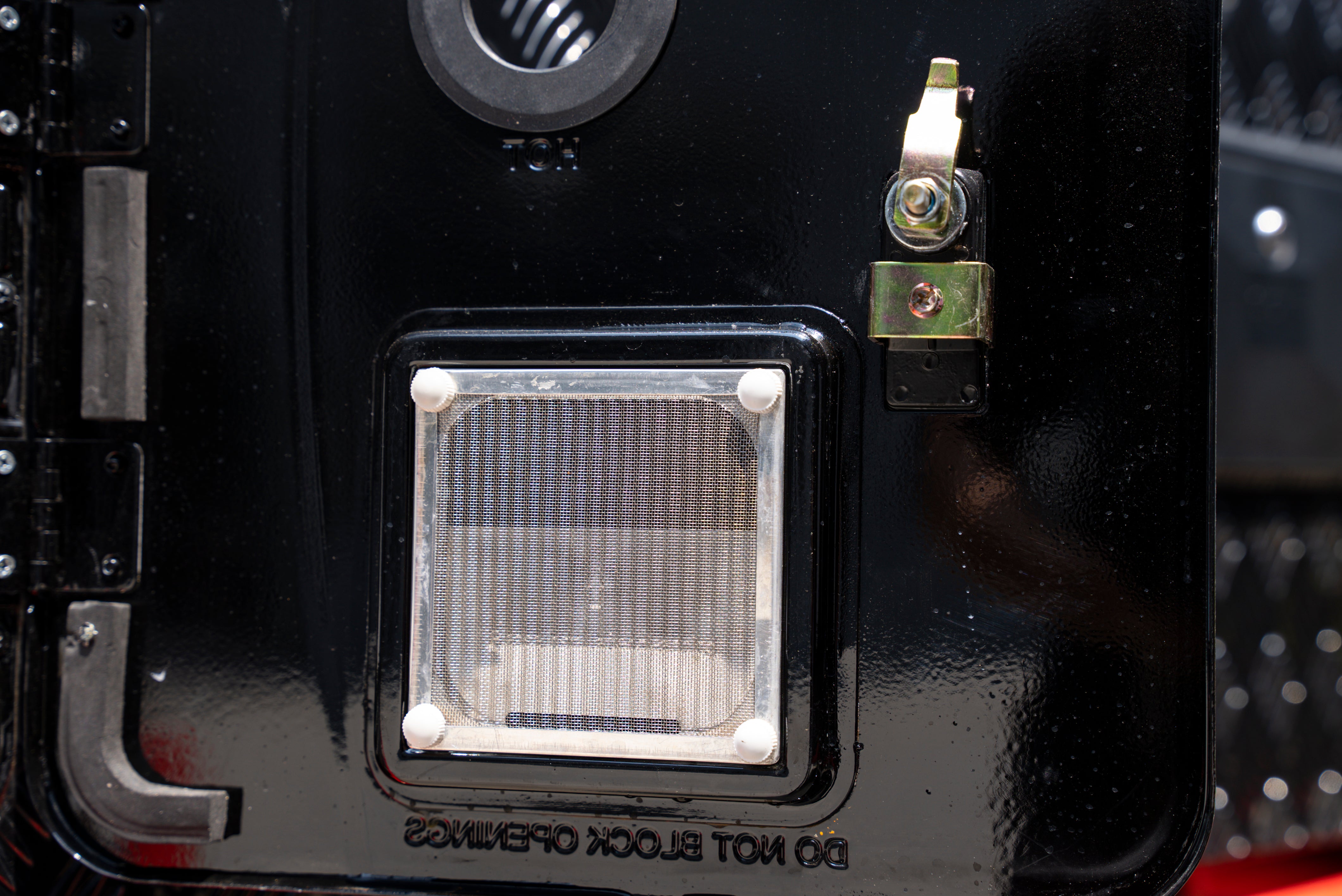 Tankless water heater