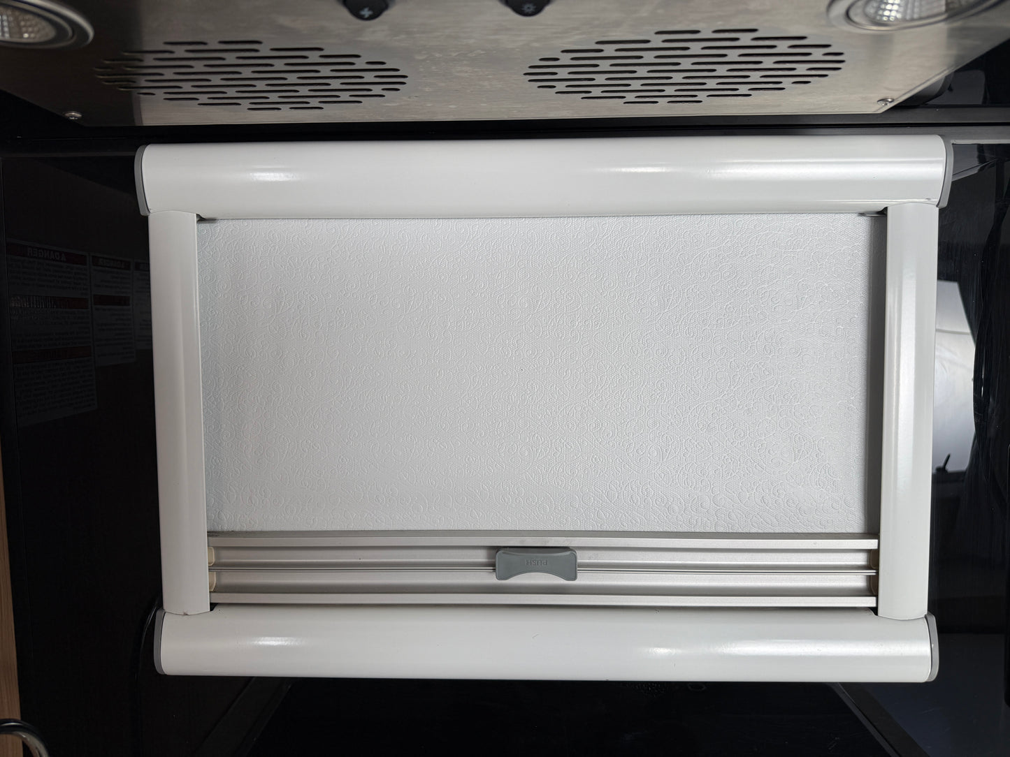 Blackseries Window (Include Window Shade) - 18 7/8 × 11 Inch + 2 Window Struts for Dual Pane Windows -6 Inch | Fits HQ17 | 2022 Model Or Newer