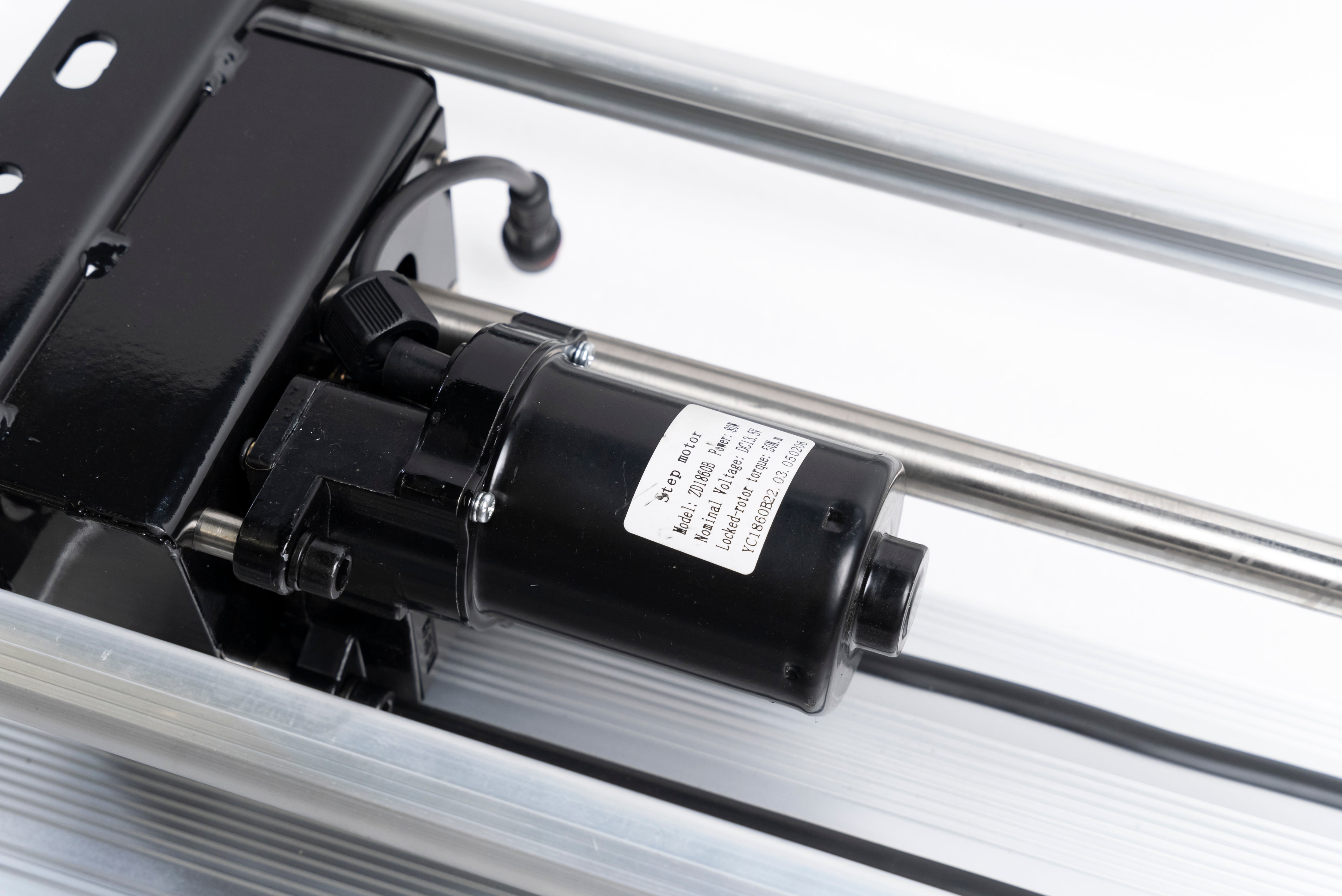 Step motor