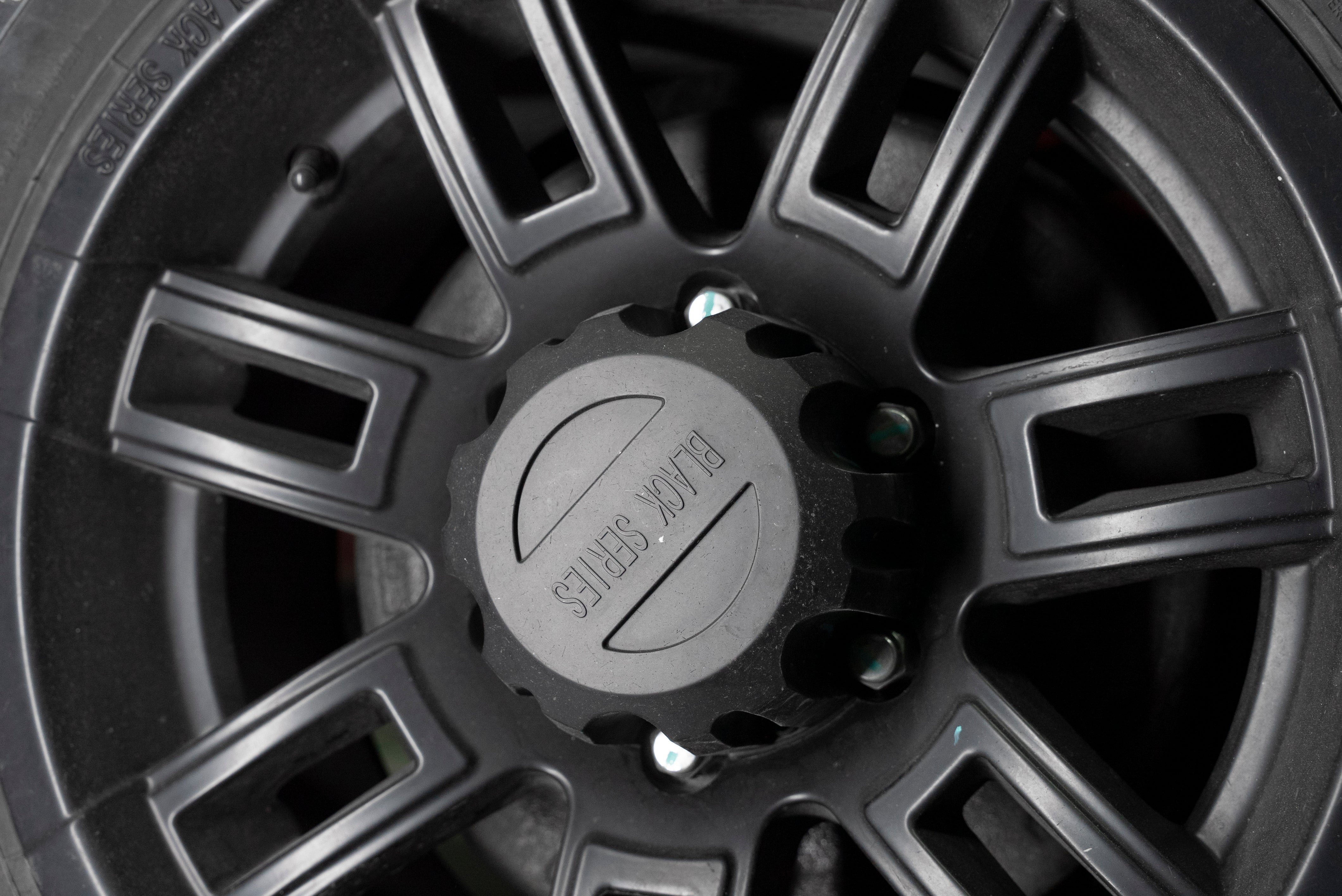 Wheel caps