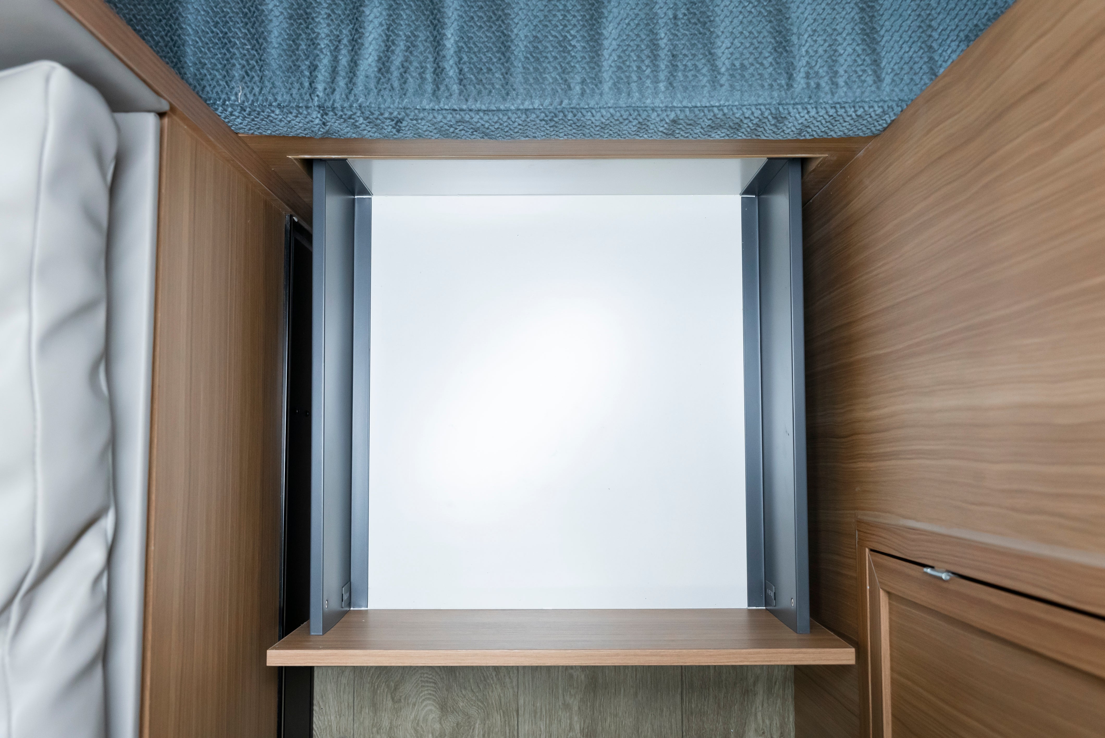 Drawer under bunk bed  HQ17
