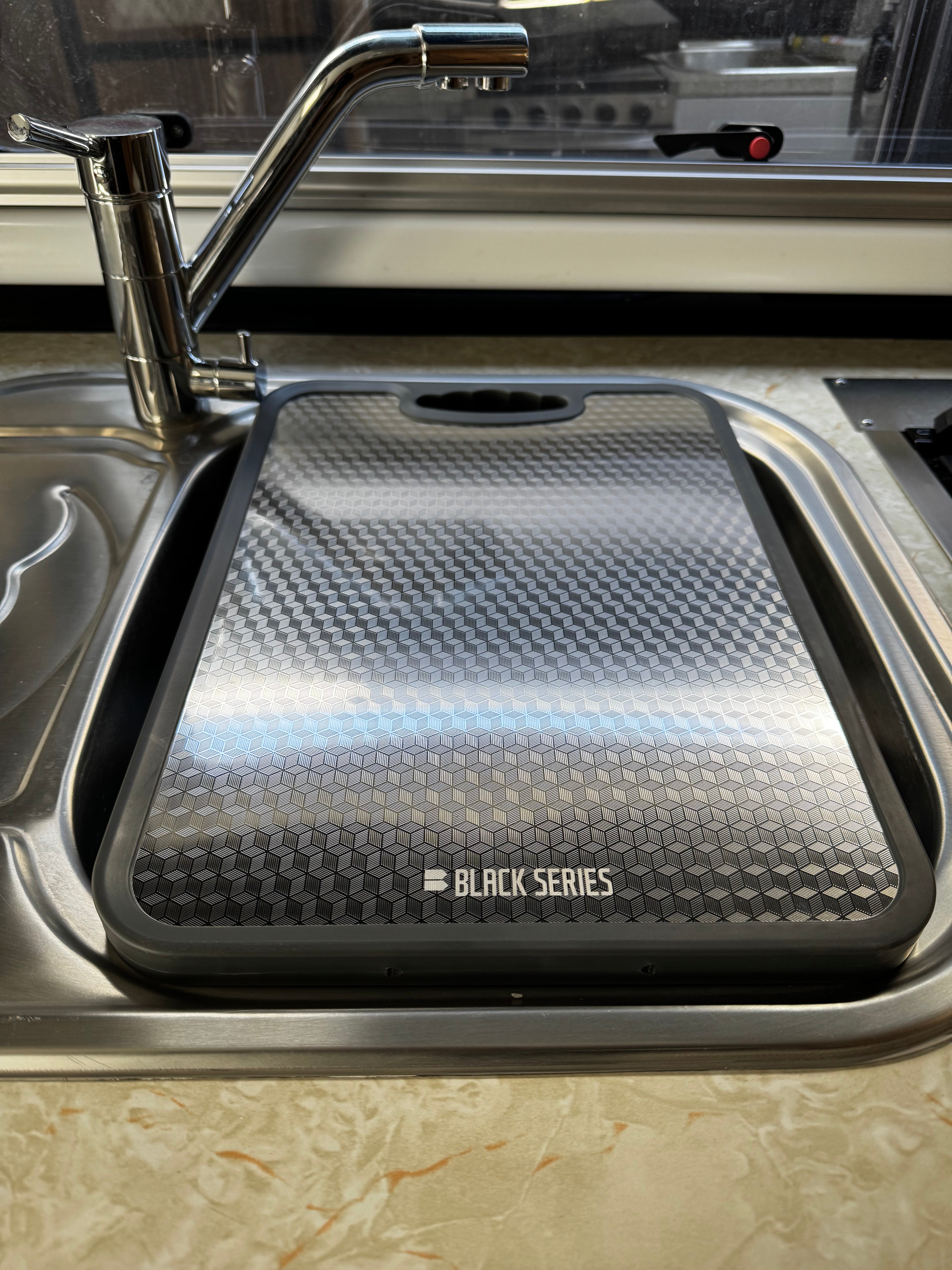 Blackseries Cutting Board