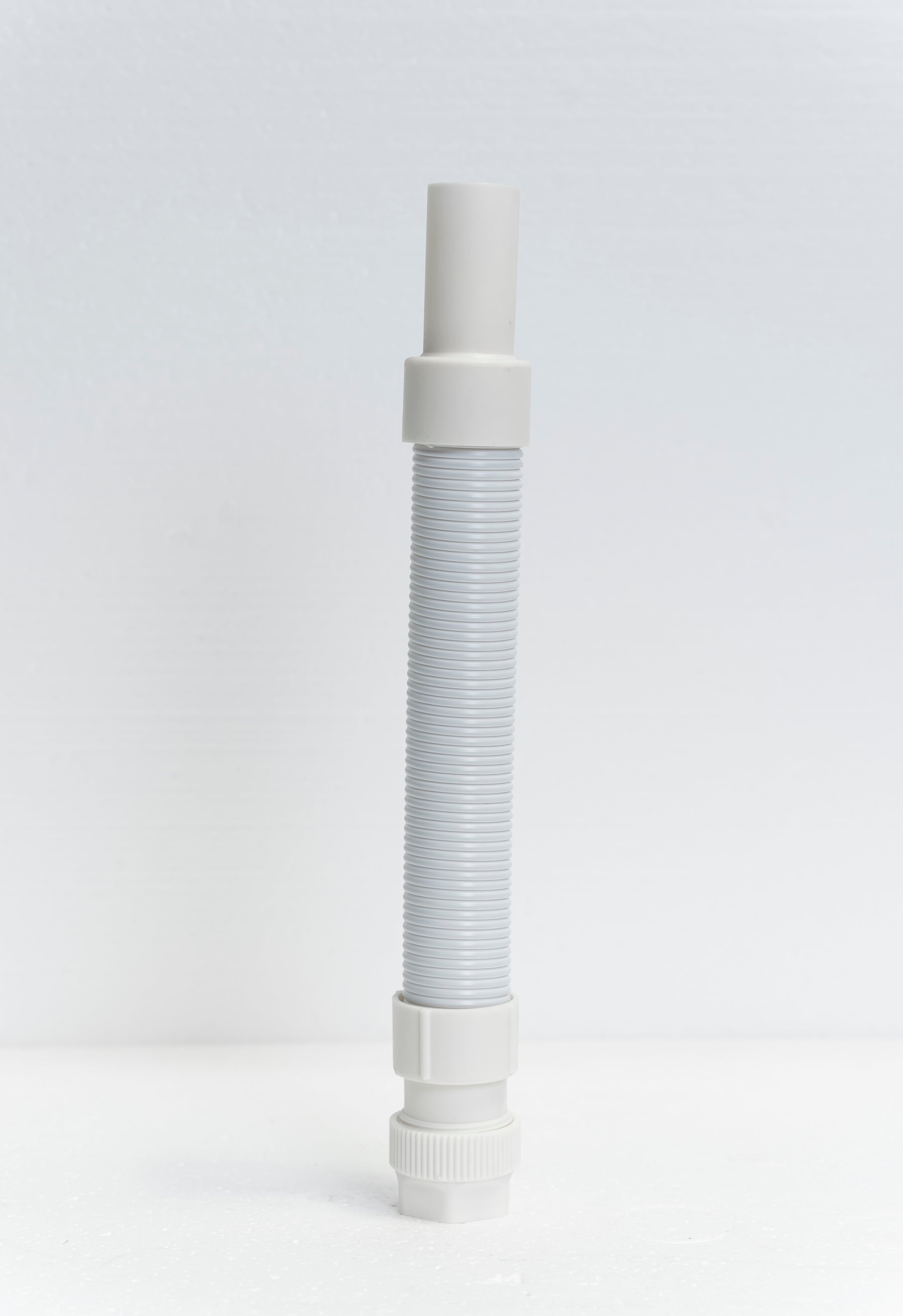 Outside kitchen drain - flexible pipe