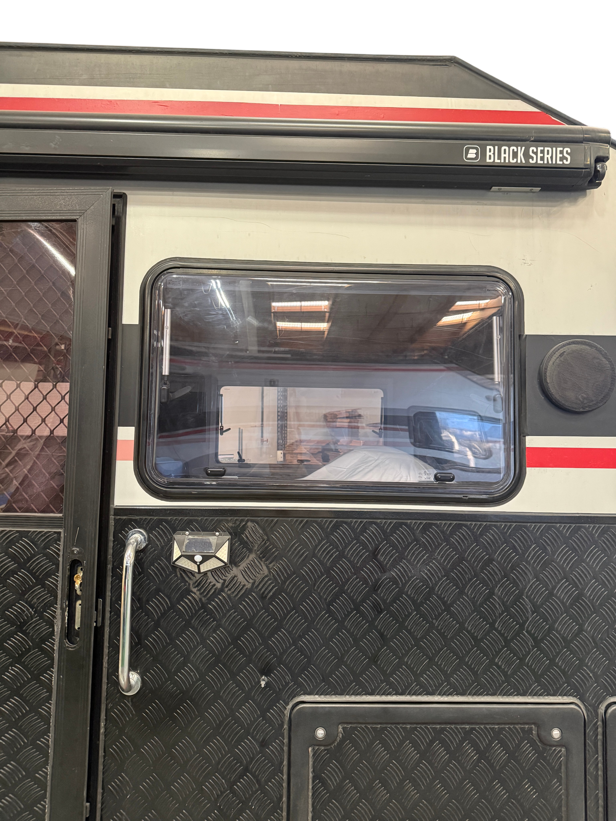 Blackseries Window (Include Window Shade) | Passenger Side Front 1st - 34.5×21 Inch + 2 Window Struts for Dual Pane Windows -8 Inch | Fits HQ15 | 2022 Model Or Newer